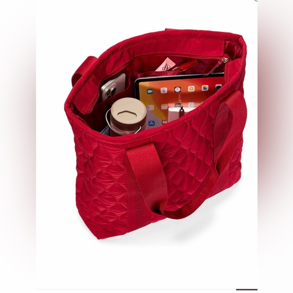 VICTORIAS SECRET - (NWT) QUILTED TOTE BAG - Picture 2 of 8